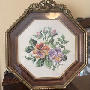Vintage| 1960’s Heirloom Floral Cross-Stitch of Pansies Octagon Frame 11” x 11”